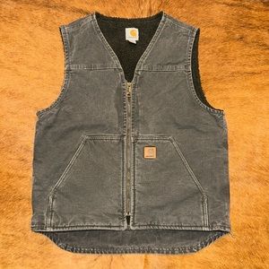 Women’s Carhartt Vest!